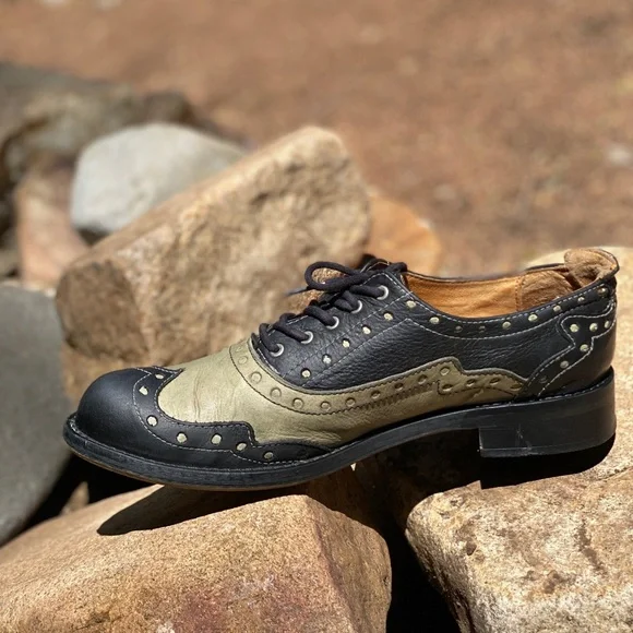 John Fluevog Adrians Amanda Saddle Shoe Loafer Leather Size 8 Womens Black Khaki - Picture 3 of 16